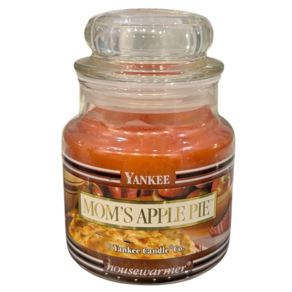 RARE Vintage Yankee Candle Moms Apple Pie 3.7oz Small Jar Retired Black Band HTF